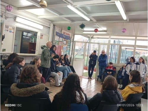 L.I.S. a Scampia: incontro con i ragazzi e le ragazze di Firenze
