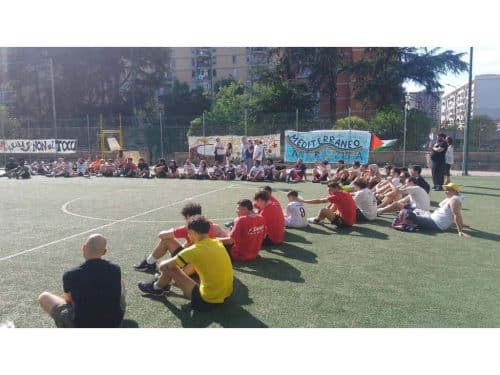 Mediterraneo Antirazzista 2026 a Scampia tra sport popolare, inclusione e un forte messaggio di pace